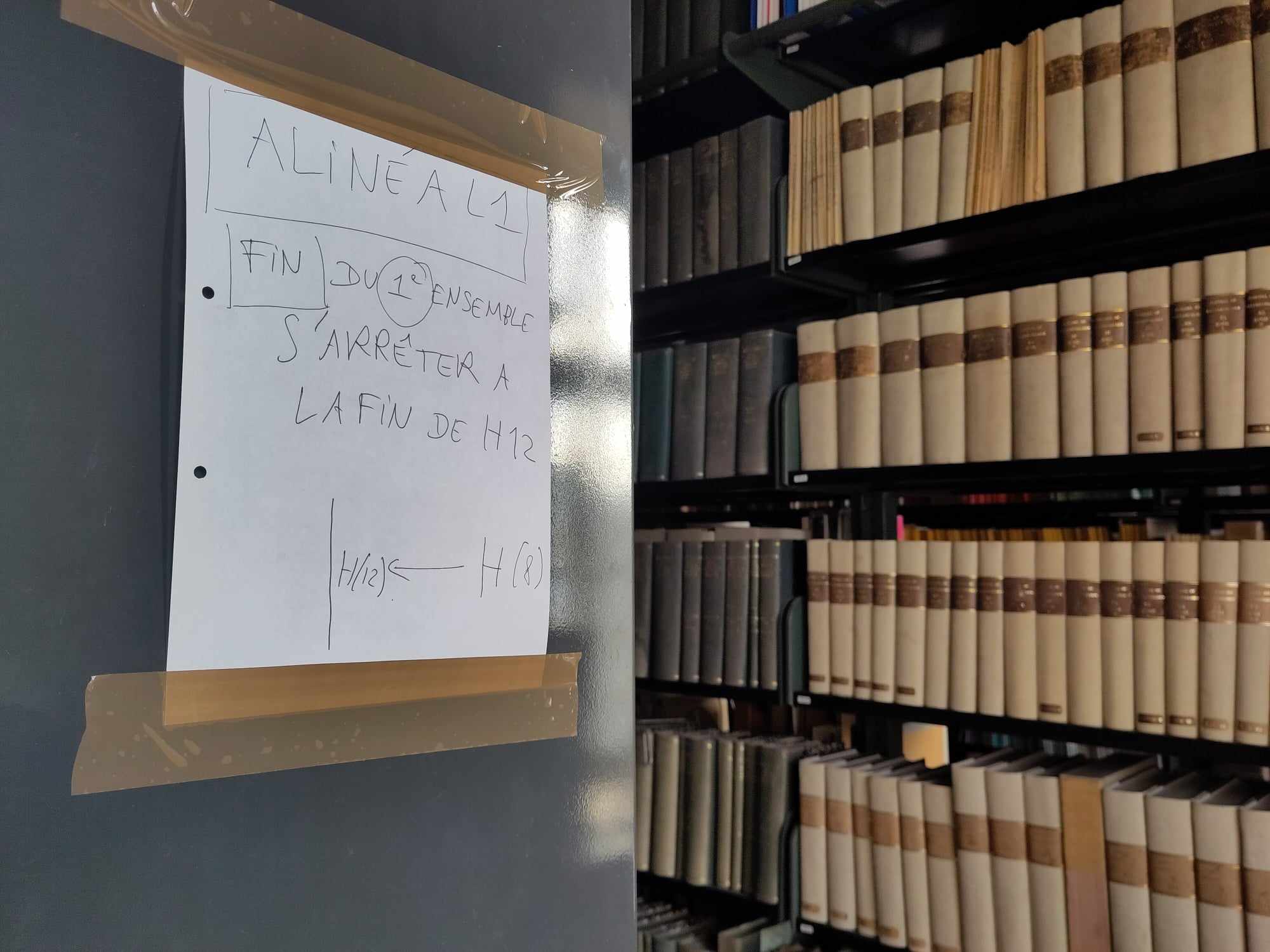 Déménagement de la bibliothèque de géologie